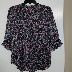 Vince Camuto floral blouse size XL NWOT